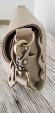 Load image into Gallery viewer, Small Crossbody - Sand