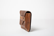 Load image into Gallery viewer, Card Holder - Distressed Brown