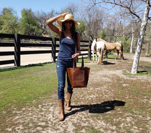 Load image into Gallery viewer, Tote - Rustic Copper